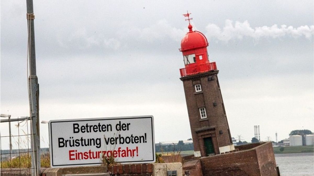 Kurz vor Einsturz: "Schiefer Turm von Bremerhaven" nicht mehr zu retten