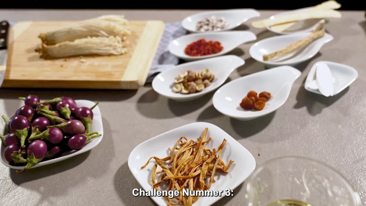 Chinesische Ramen selbst machen: So kochst du das leckere Rezept für die  klassische Nudelsuppe!