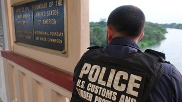 Vorschaubild Border Patrol USA - Einsatz an Mexikos Grenze - Tonnenweise Kokain