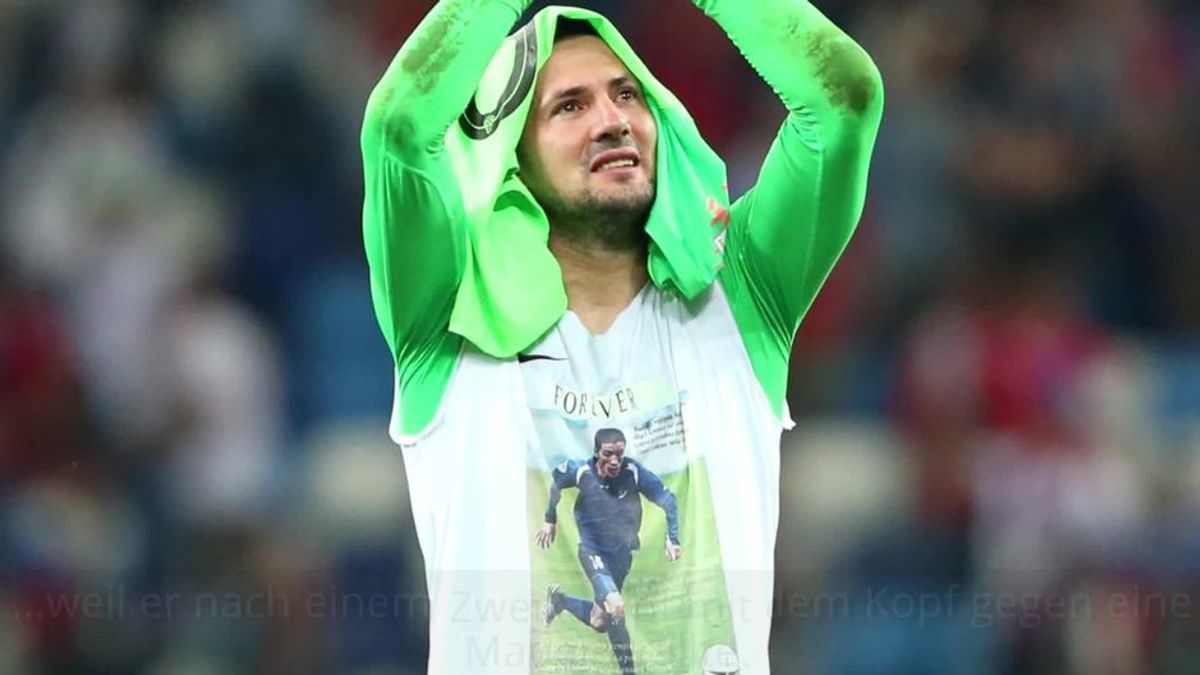 WM 2018: Kroatien-Torwart trägt Foto von totem Freund unterm Trikot