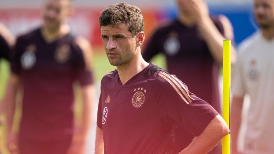 "One Love"-Debatte: Thomas Müller verteidigt Mitspieler und kritisiert FIFA