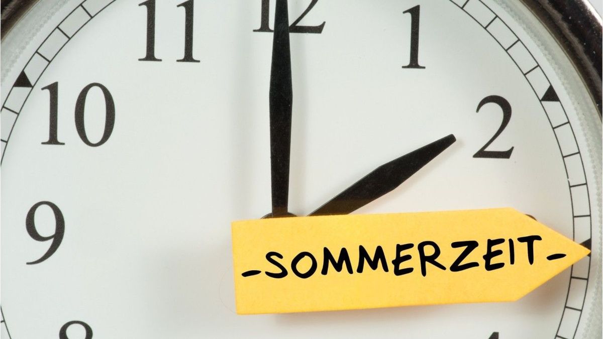 Zeitumstellung: Vor- und Nachteile Sommer-Winterzeit