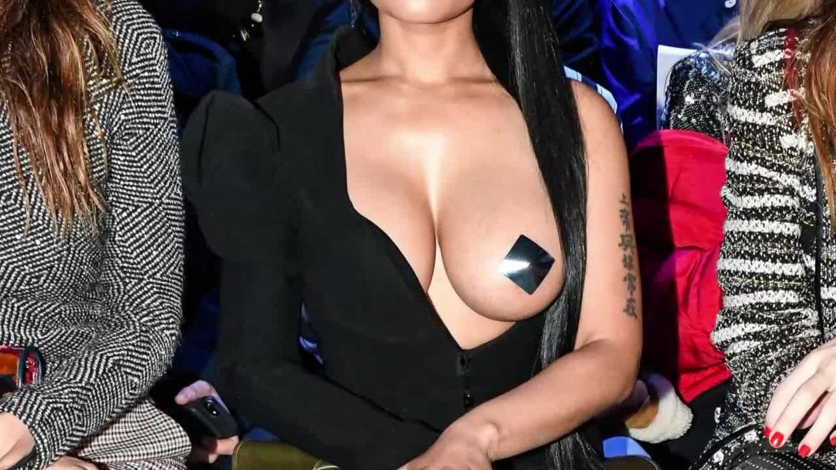 Nicki Minaj mit Aufreger-Outfit! Nippel-Alarm in der ersten Reihe