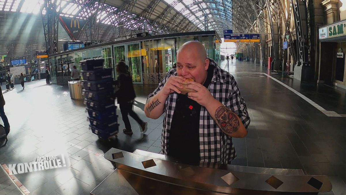 Fettige Angelegenheit – Bernd Zehner testet Snacks am Hauptbahnhof