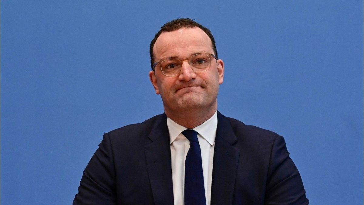 Spahn äußert sich zu BioNTech-Knappheit: Was das jetzt fürs Boostern bedeutet