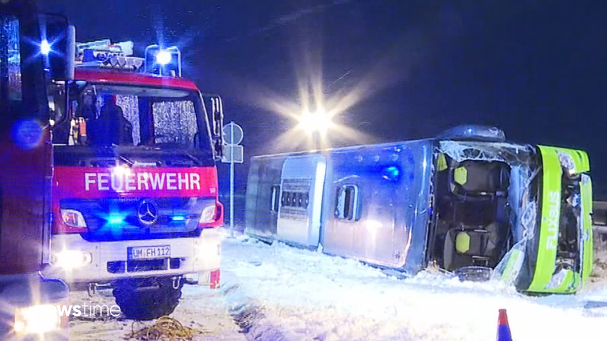 Busunfall auf A11 in Brandenburg