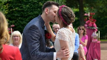 Emma und Christian: Mit Leichtigkeit ins Eheleben