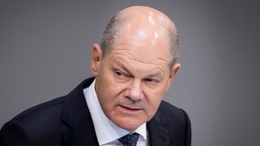 Maskierter Einbrecher dringt in Potsdamer Wohnkomplex von Olaf Scholz ein