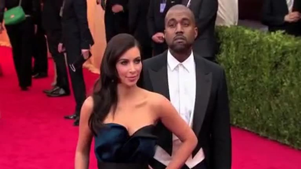 Kanye West überhäuft Kim Kardashian mit Geschenken