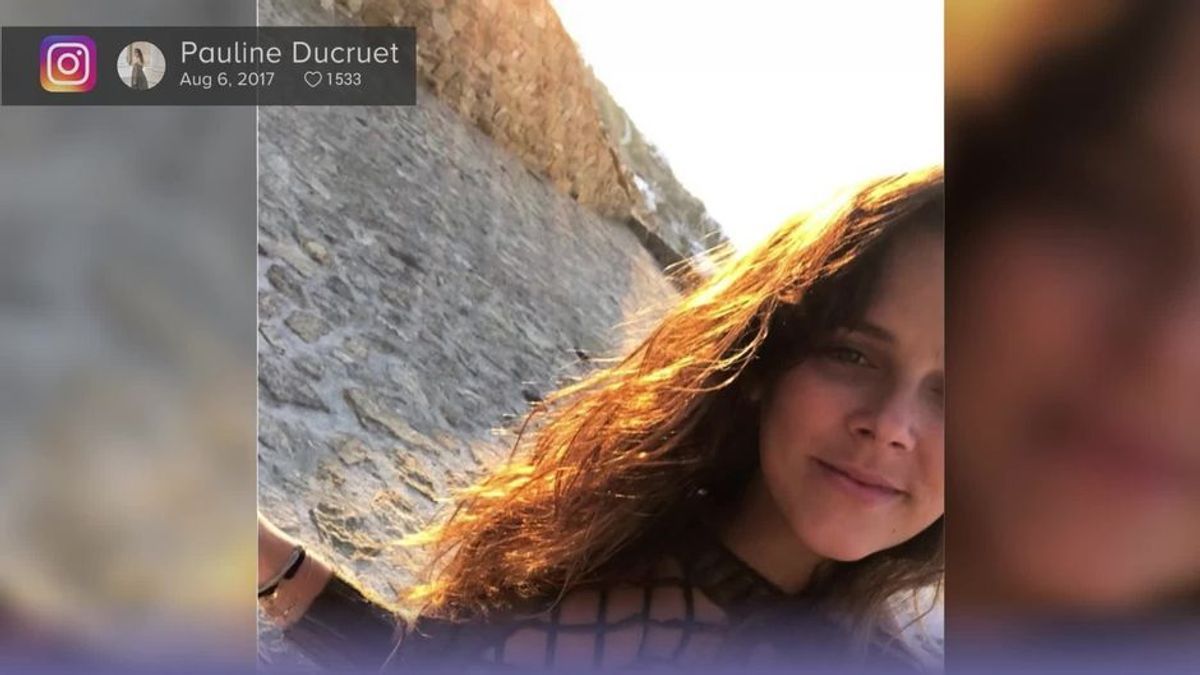 Pauline Ducruet unten ohne auf dem Roten Teppich