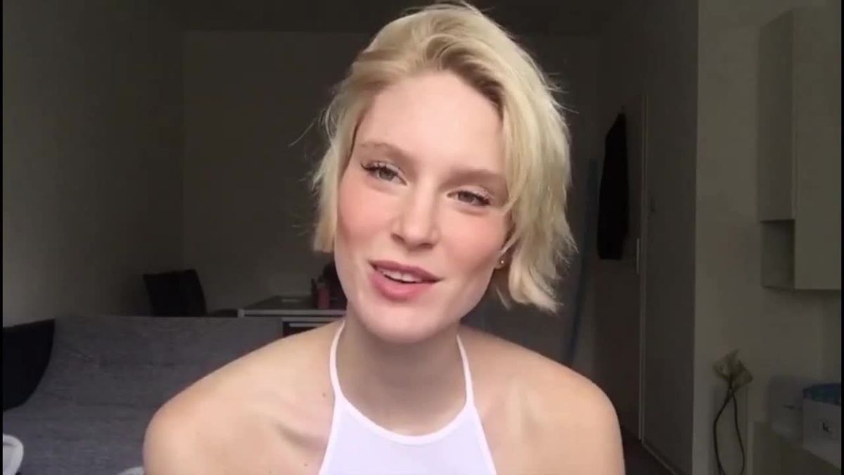Überraschendes Video: Hier rasiert "GNTM"-Kim ein Pferd