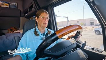 Highway Heldin Uschi organisiert routiniert