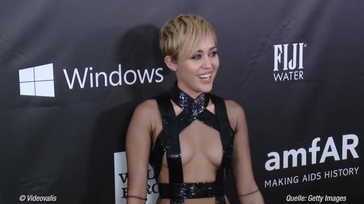 Miley Cyrus spielt in neuer Serie von Woody Allen mit