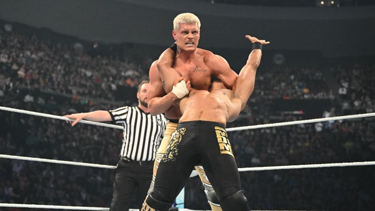 Carmelo Hayes legt sich mit Undisputed WWE Champion Cody Rhodes an