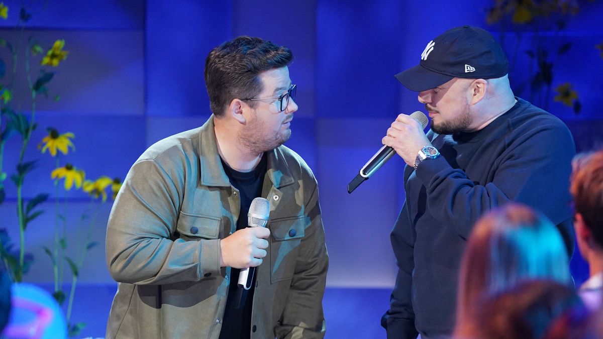 Weltpremiere: Chris Tall und Kool Savas performen ihren Party-Hit "Schaf"