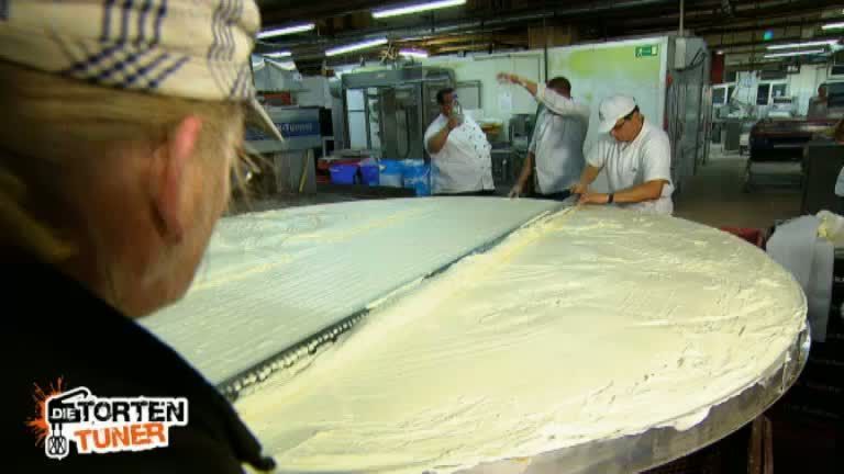 Rekordjäger! Der breiteste Cheesecake der Welt