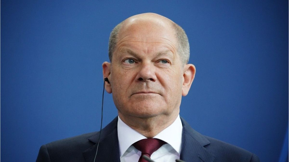 "Völlig unvertretbar": So scharf kritisiert Olaf Scholz nun Gerhard Schröder