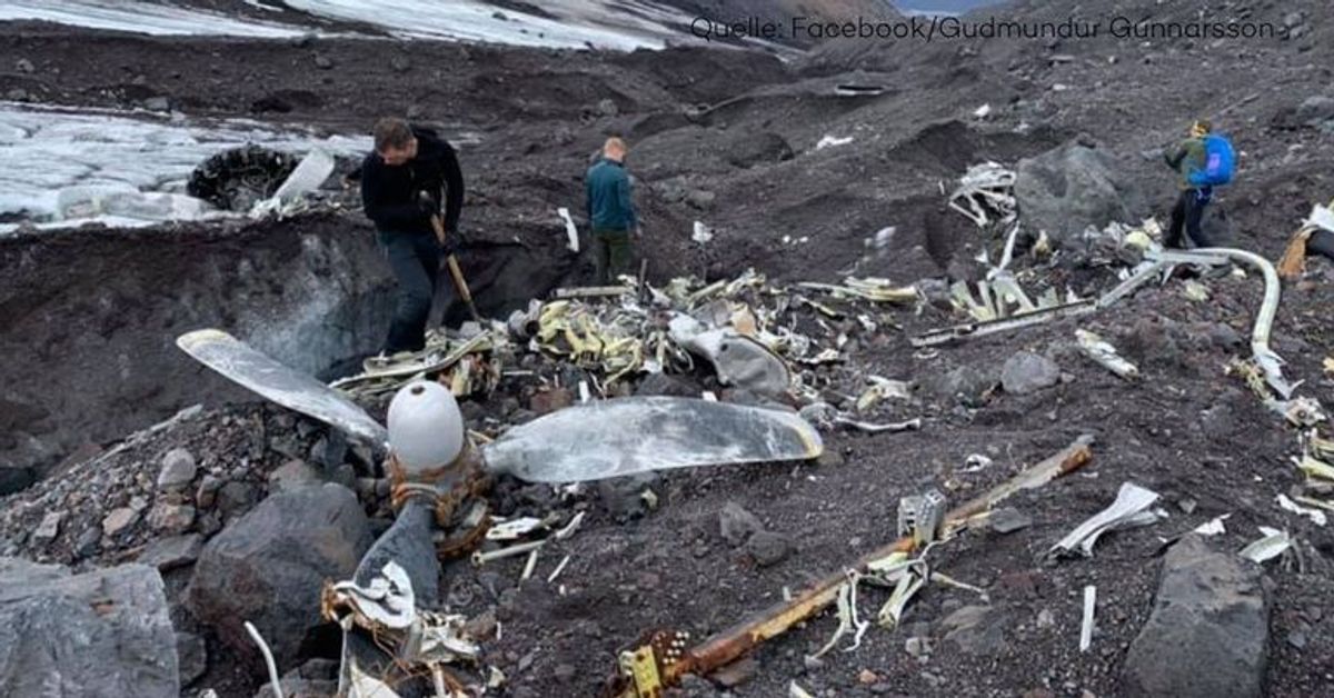 Klimawandel schmolz Eis: Weltkriegsbomber auf Gletscher freigelegt
