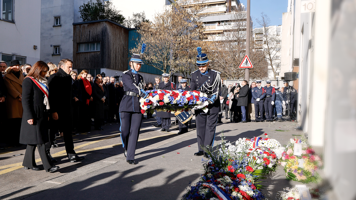 Charlie Hebdo: Frankreich gedenkt Opfern