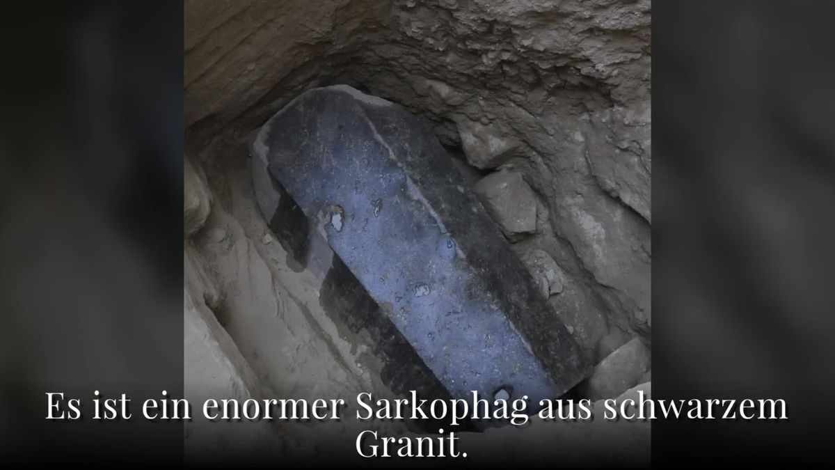 Schwarzer Sarkophag in Ägypten entdeckt – und niemand weiß, was drin ist