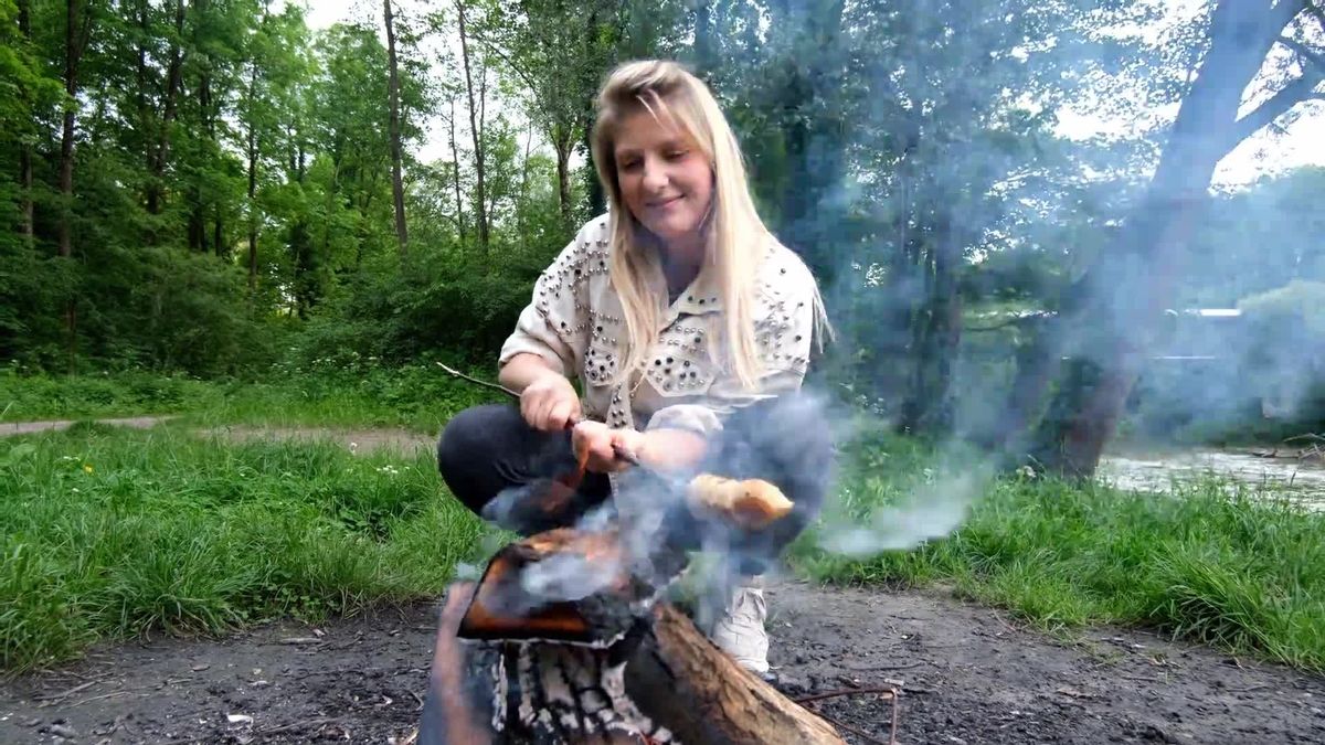 Pimp your Lagerfeuer: 3 ungewöhnliche Stockbrot-Rezepte