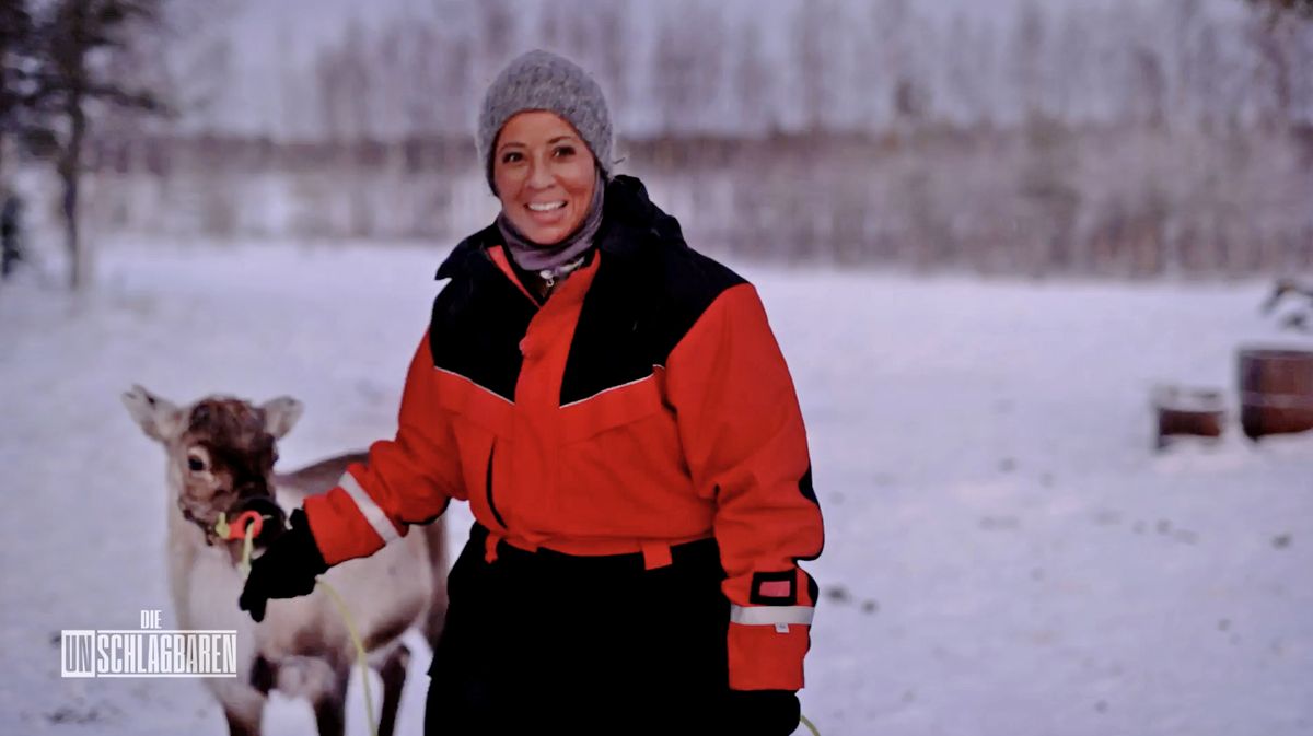 Hat Arabella Kiesbauer ein Händchen für Rentiere?