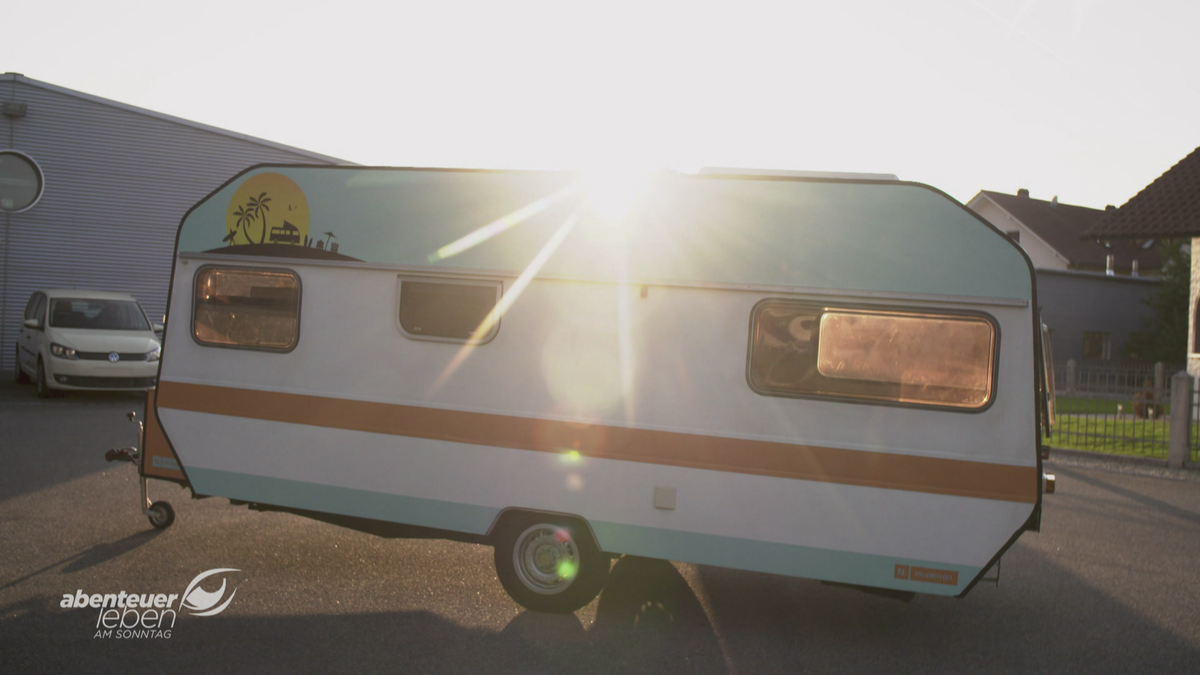 Vom Schrottwohnwagen zum Luxus Camper