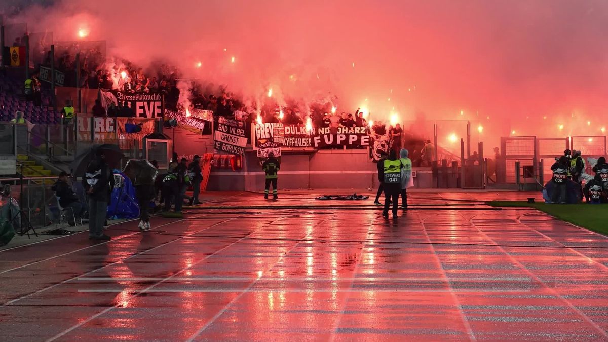 Riesiger Ärger mit der Polizei: Gladbach-Mitarbeiter und Fans in Polizei-Gewahrsam