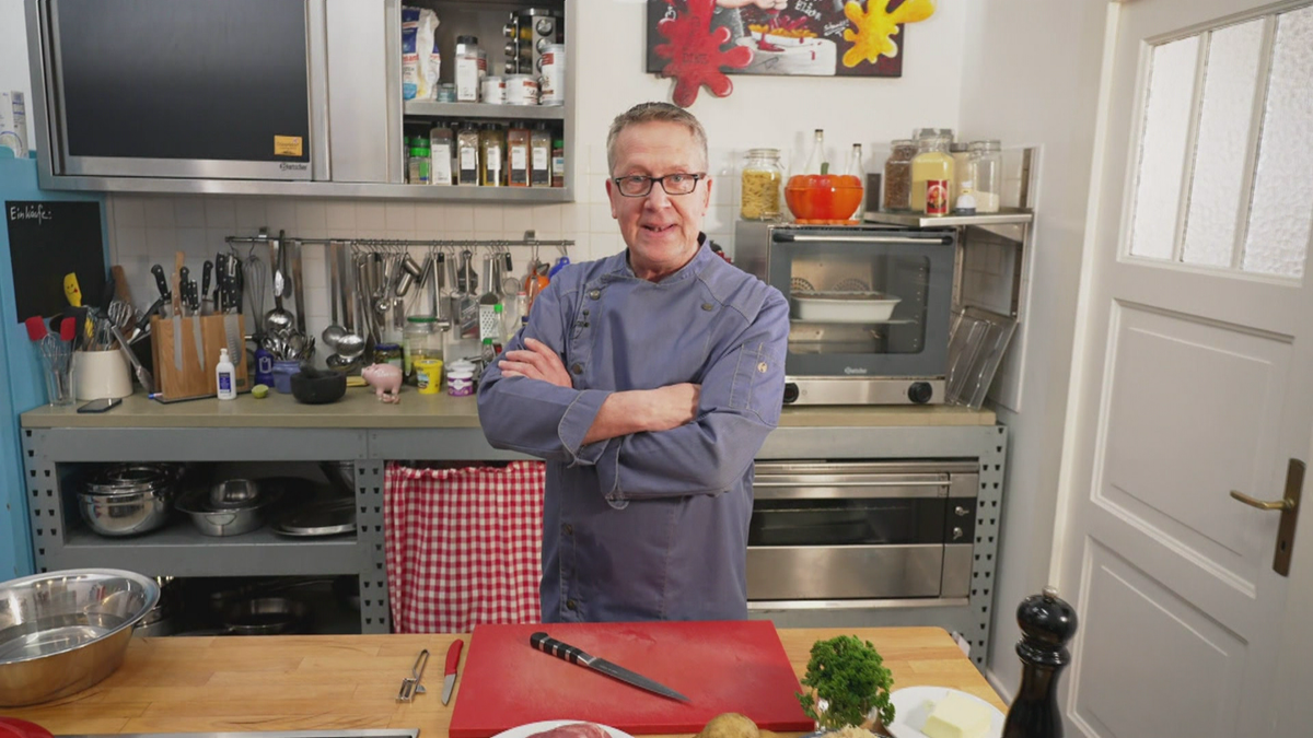 Dirk Hoffmann zaubert: Szegdiner Gulasch - Ein Klassiker zum Genießen