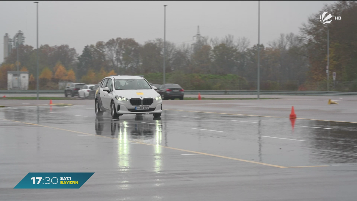 Sicher unterwegs im Winter: Fahrsicherheitstraining mit Walter Röhrl