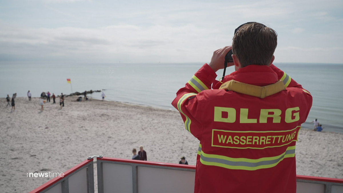 DLRG: Erstmals wieder mehr freiwillige Rettungsschwimmer als vor der Pandemie