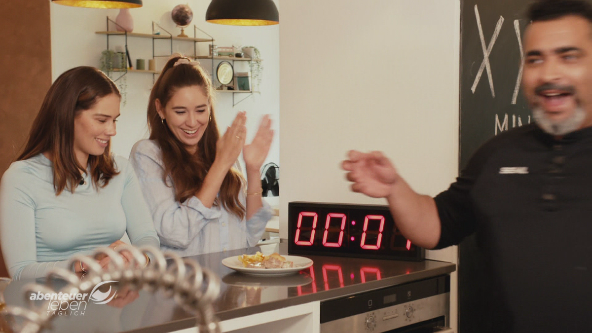Gourmet in 6 Minuten: Kalbsmedaillons mit Kartoffelchips und Sauce Béarnaise