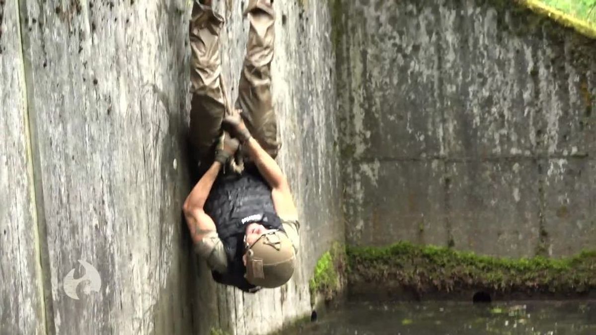 Hart. Härter. Höllencamp. Das Extrem-Experiment mit Patrick Esume