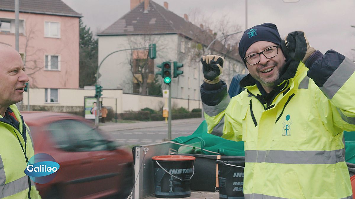 Schlaglöcher in Deutschland: Der harte Kampf gegen die Asphalt-Krater