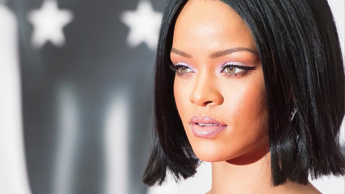 Rihanna trumpft mit neuer Haarfarbe ganz groß auf