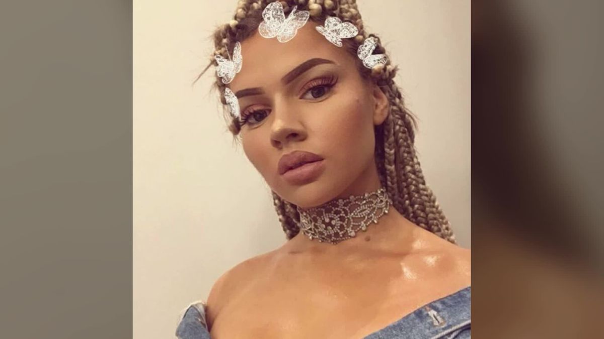 Wo ist denn da der BH? Hier zeigt YouTube-Star Shirin David extrem viel nackte Haut