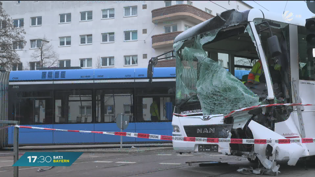 Schulbus-Unfall in München: 12 Verletzte bei Kollision mit Trambahn