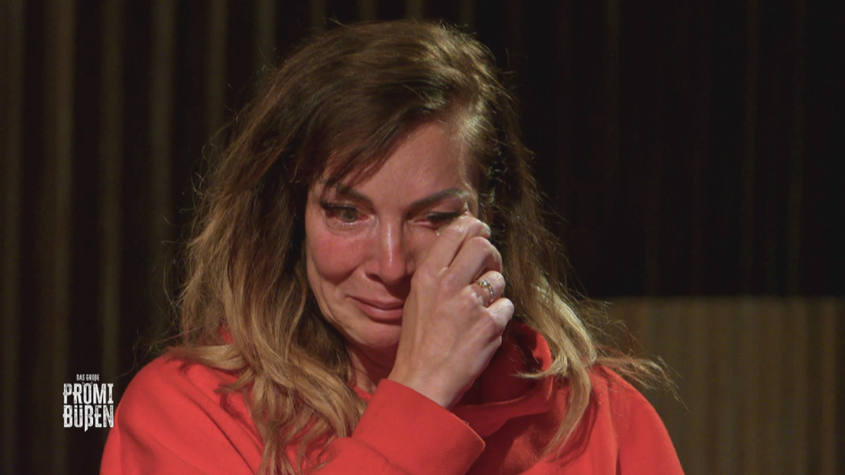 Unter Tränen: Danni spricht in ihrer "Runde der Schande" über den Tod von Jens