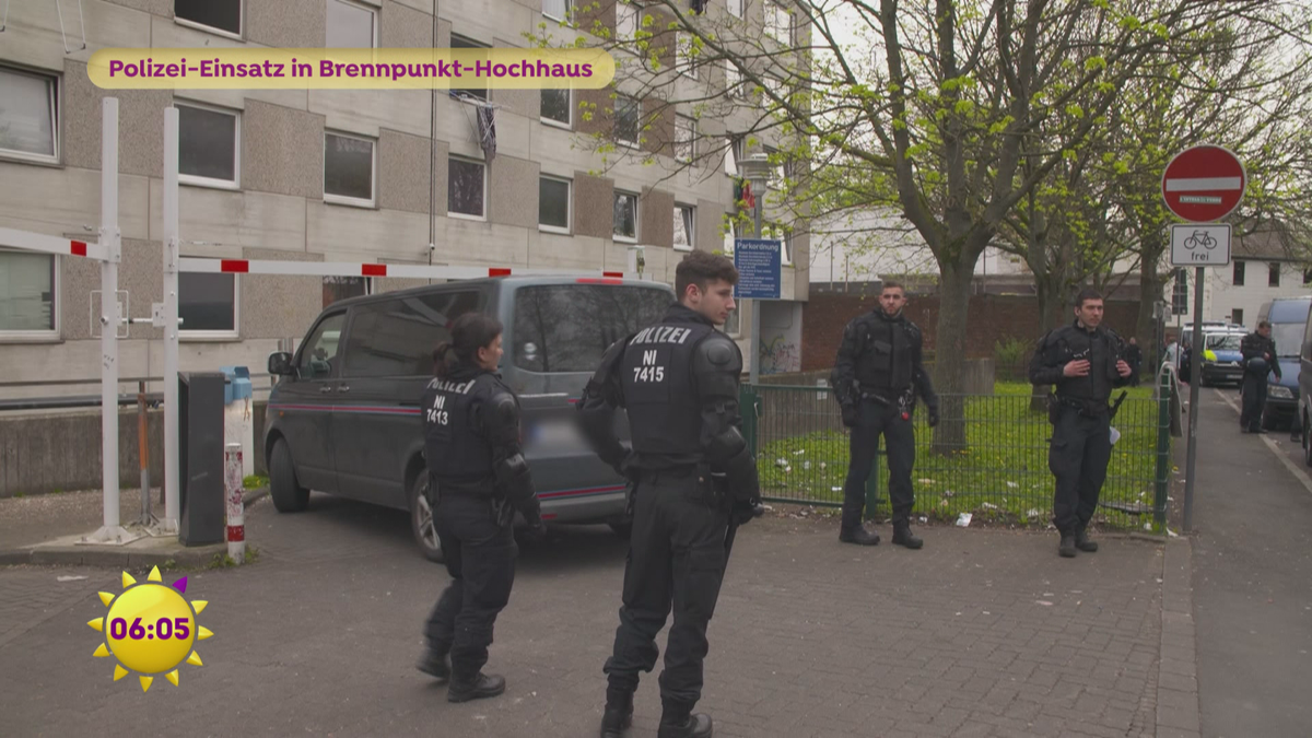 Polizei-Einsatz in Brennpunkt-Hochhaus