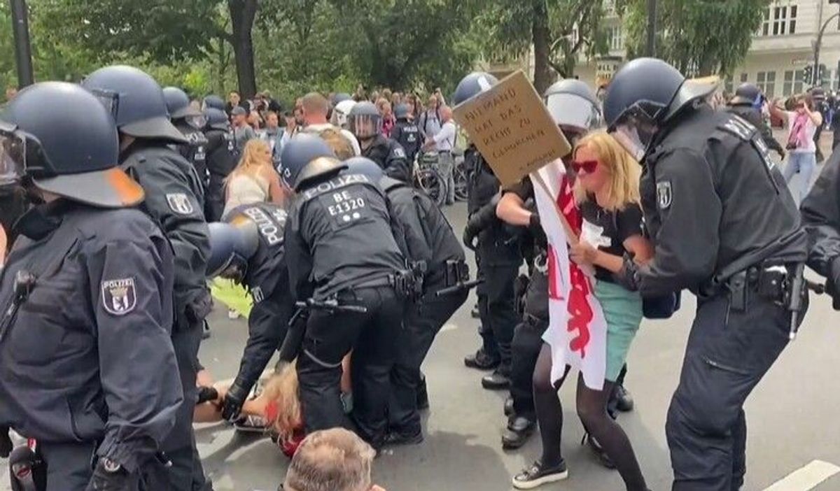 "Zuspitzung der Lage": Thüringens Innenminister warnt vor Corona-Gewaltspirale