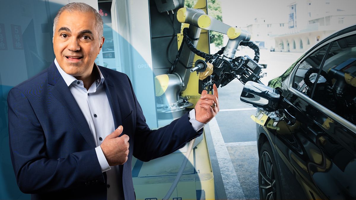 Boxenstopp 2.0: Wenn der Roboter den Tank füllt