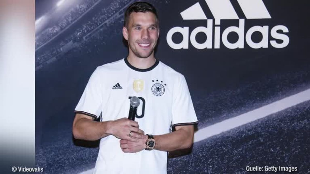 Mit diesen lustigen Snaps begeistert Lukas Podolski