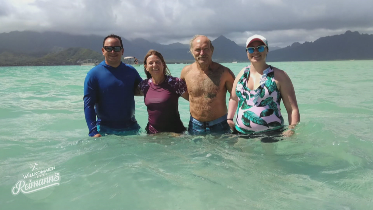 Sturmgefahr? Family-Time auf einer hawaiianischen Sandbank