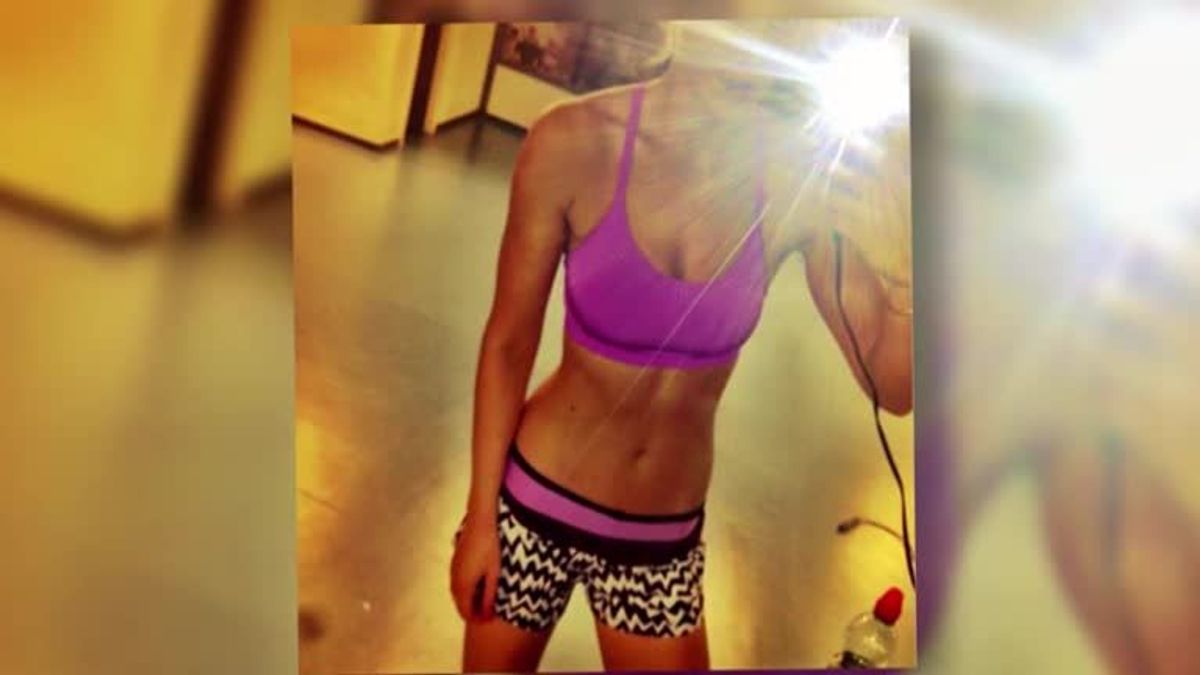 Bar Refaeli beim Workout
