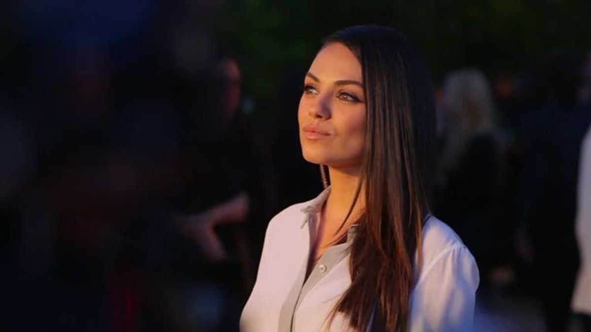 Mila Kunis: Witzige Reaktion auf Hühnerdiebstahl-Klage
