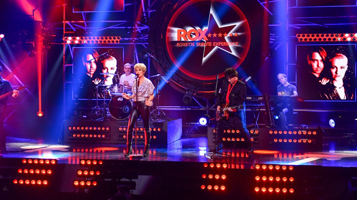 Rox mit "It Must Have been Love" von Roxette