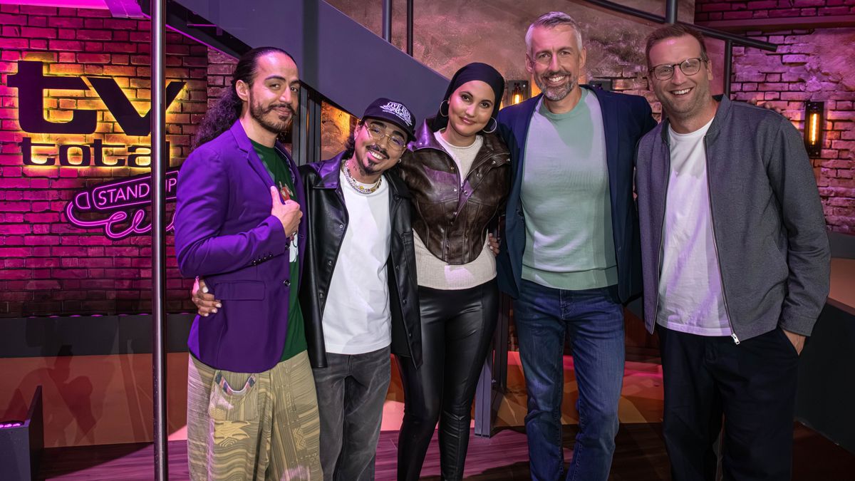 Der TV total Stand-Up Club mit Chris Tall, Tony Bauer,  Anissa Loucif & mehr!
