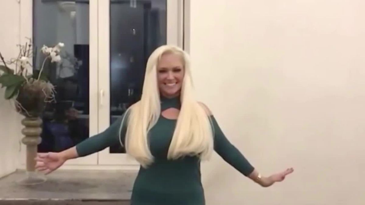 Haare ab! Daniela Katzenberger postet dieses Foto vom Friseur – und verwirrt ihre Fans