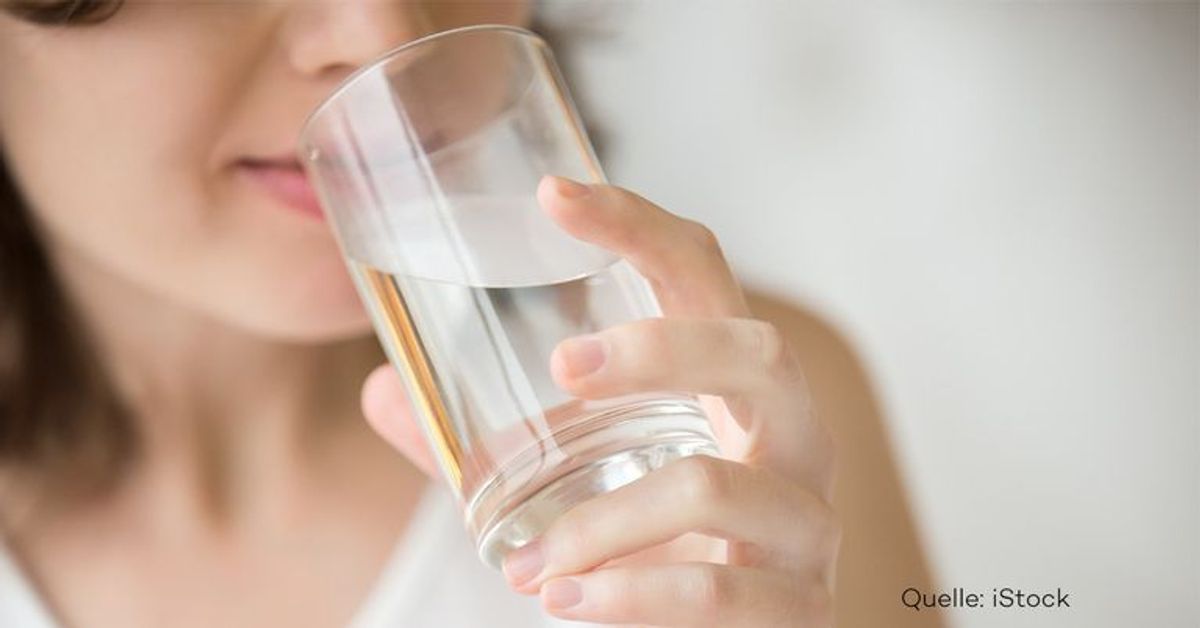 Erschreckend: Das passiert, wenn du fünf Stunden kein Wasser trinkst