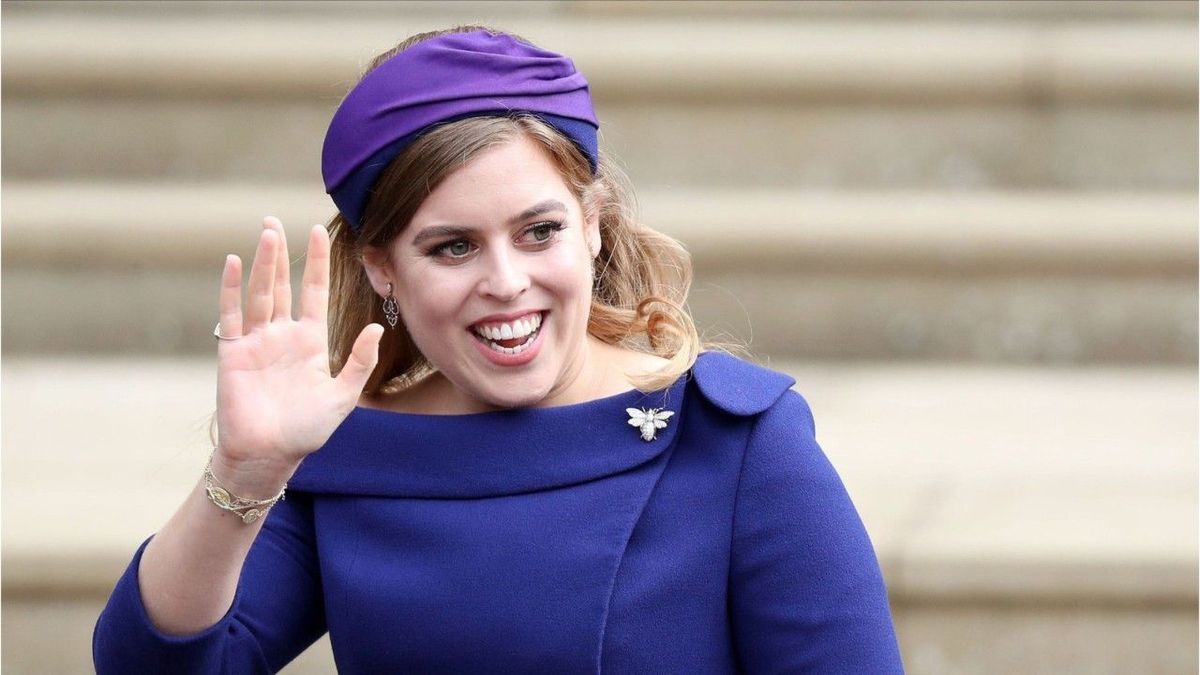 woit_fx1_tnr_5f2fff3b012f2f6a3d31bf27_BeatriceEugenie_ST1596984110